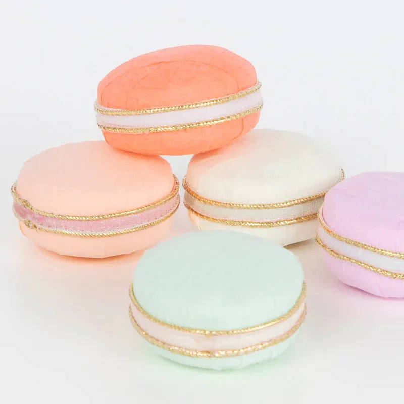 Ladurée Paris Macaron Surprise Balls