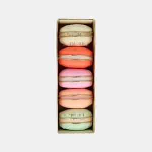 Ladurée Paris Macaron Surprise Balls